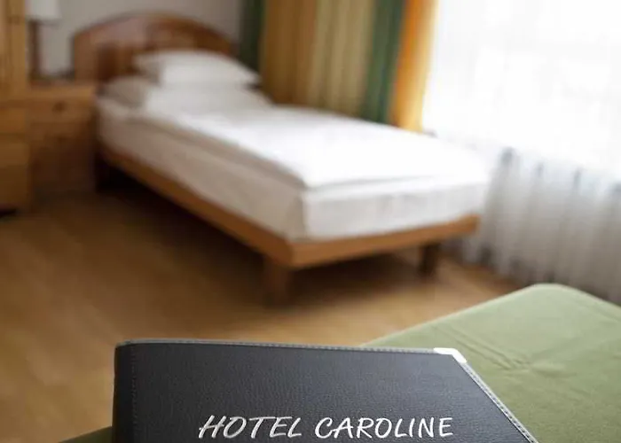 Hotel Caroline 3*